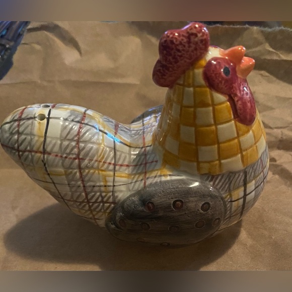 Sakura Salt Shaker - Picture 3 of 4